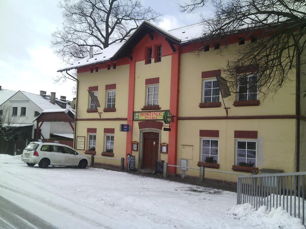 Šumperk Hostinec Peterka מראה חיצוני תמונה